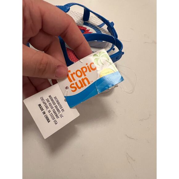 NWT Tropic Sun Toddler Shark Flip Flops 7/8 - Picture 7 of 8
